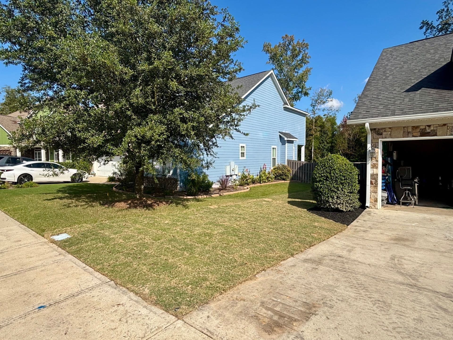 Gallery photos for Stunning Lawn Transformation with Sod Installation and Irrigation: Image #4