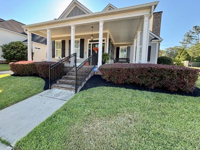 Gallery photos for Grovetown Curb Appeal Boost with Fresh Mulch: Image #1
