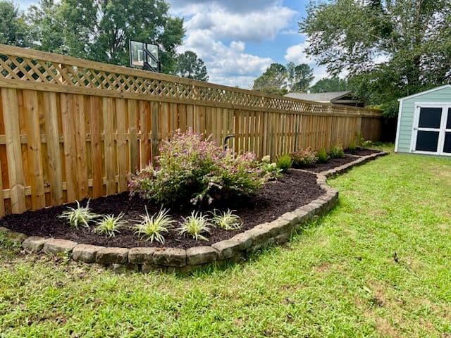 Gallery photos for Garden Transformation with Fresh Mulch Revamp: Image #1