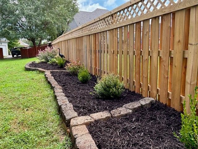 Gallery photos for Garden Transformation with Fresh Mulch Revamp: Image #2
